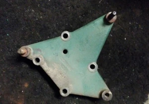 VOLVO FAN CLUTCH MOUNTING BRACKET 21399481 - Bild 1 von 3