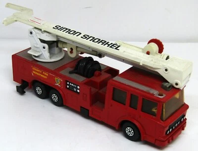 Matchbox K 39 snorkel fire engine, 10", 1979, made in England. - Image 1 of 4