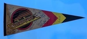 1981-82 Vancouver Canucks handsignierter Wimpel Brodeur, Williams, Boldirev, Rota - Bild 1 von 11