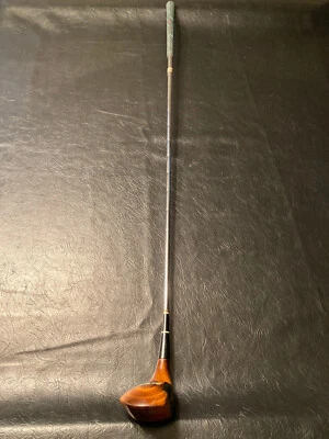 Vintage MacGregor DIV Jack Nicklaus Golden Bear 3 Wood RH  42.5”  - Image 1 of 4