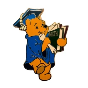 Disney WDW Walt Disney World Graduate Winnie The Pooh Cap & Gown Pin - Picture 1 of 2