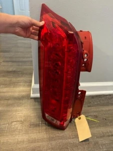 2010-2016 Cadillac SRX LEFT Taillight PN#20882920 OEM - Bild 1 von 5