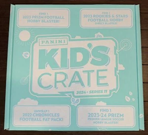 2024 PANINI KINDERKISTE SERIE 11 BOX - IN HAND - FABRIKVERSIEGELT - SCHNELLER VERSAND - Bild 1 von 6
