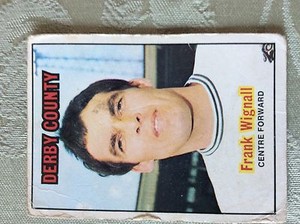 M17a6 trade card a&bc abc football orange back no 122 frank wignall