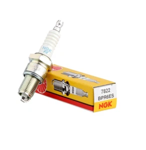 Genuine NGK BPR6ES Stock no 7822 x1 Honda GX140 GX160 GX200 GX340 GX390 - Picture 1 of 1