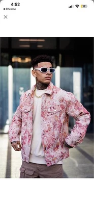 Chaqueta de camionero All You Need Is Tapestry Fashion Nova Foto 1 de 4