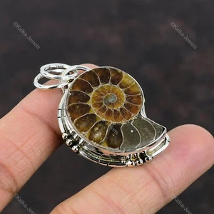 Natural Ammonite Fossil Gemstone Pendant Vintage 925 Sterling Silver Jewelry - Picture 1 of 9