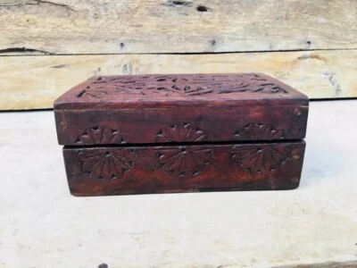 Collectible Old Wooden Hand Carved Beautiful Box - Image 1 of 4