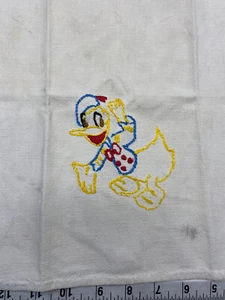 Strofinaccio da cucina vintage Disney Paperino ricamato - Foto 1 di 7