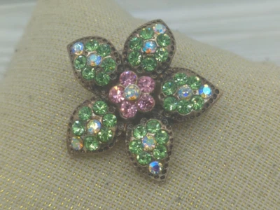 Colgante de cristal flor en forma de estrella Premier Designs Foto 1 de 4