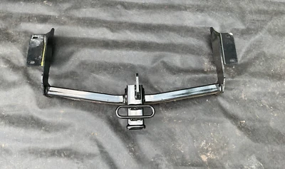 Enganche de remolque clase III 2 pulgadas Enganche receptor 13397 se adapta a Honda CR-V 17-23 sin HRDW Foto 1 de 4