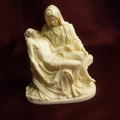 Vtg A. Giannetti The Pieta Jesus Virgin Mary Resin Sculpture Figurine 3.75 - EUC - Image 1 of 4