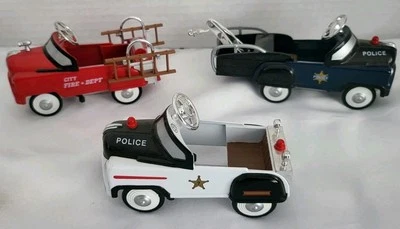 Golden Wheel Diecast 1/10 Peddle Car Emergency Services Lot (3) - Image 1 of 4