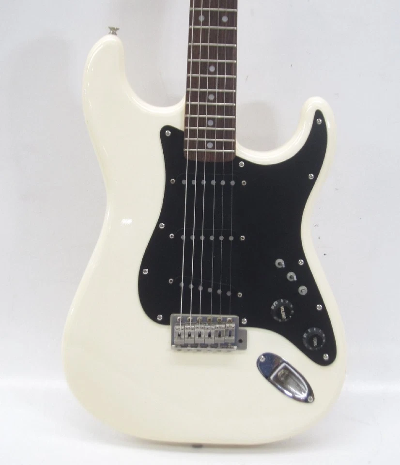 FERNANDES ST-70J White ST type 3.7kg Electric Guitar Used Shipping from Japan - image 1 of 4