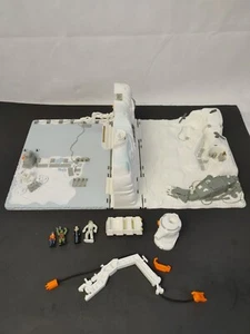 Star Wars Micro Machines Action Fleet Hoth Playset 1996 w/ Figures - Picture 1 of 11
