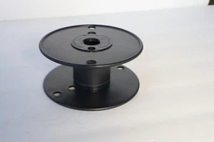 PLASTIC SPOOLS - 5" x 2"  - GREAT FOR RIBBON, PARACORD, STRING, WIRE, ROPE - Picture 1 of 4