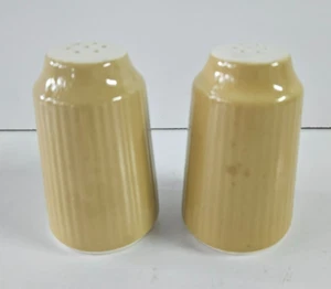 Salz & Pfefferstreuer Sheffield Serenade Keramik Gold Creme Steinzeug Vintage - Bild 1 von 6