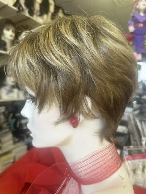 “SHAPE UP” by Gabor GL11-25SS SS Honey Pecan Classic Cap Reg. $159.00 ❤️ - Image 1 of 4