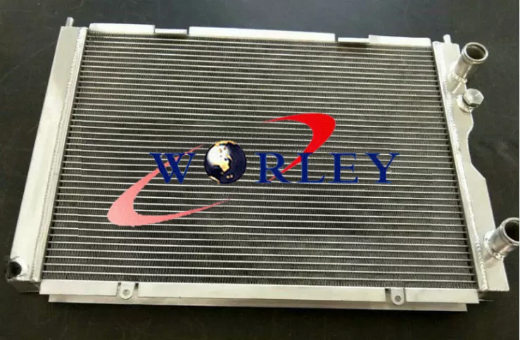 Radiador de aluminio ALFA ROMEO GTV 916C; Spider 916S 1.8/2.0/2.0i/3.0i/3.2i 95-05 Foto 1 de 4