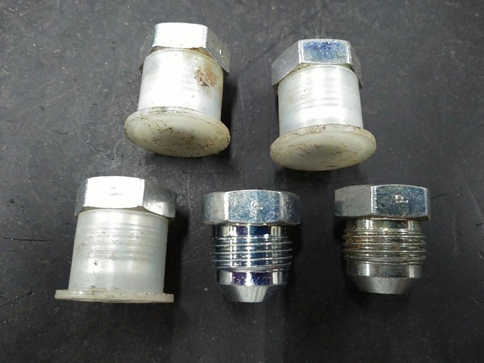 (Lot of 5) Parker 8 PNTX-S 1/2" JIC-08 Hex Plug - Image 1 of 1