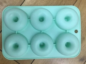 Donut cake chocolate soap mold - Picture 1 of 3