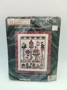 BACKYARD BIRDHOUSES CROSS STITCH KIT VINTAGE DEBBIE MUMM SEALED NEW 9" × 10 5/8" - Picture 1 of 12