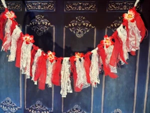 Red Burlap & White Lace Floral Garland. Photo backdrop, shabby  tutu banner - Picture 1 of 4