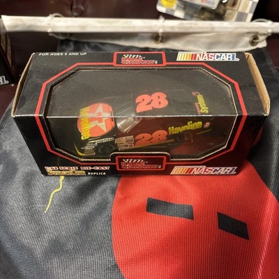 Davey Allison Havoline Ford #28 1992 Racing Champions 1:43 Scale Diecast - Image 1 of 3