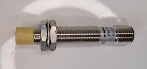 NEW Turck NI4-G12-AZ33X-B3131 Inductive Sensor 4 mm, 2‑Wire NO, M12 IP67 - Picture 1 of 3
