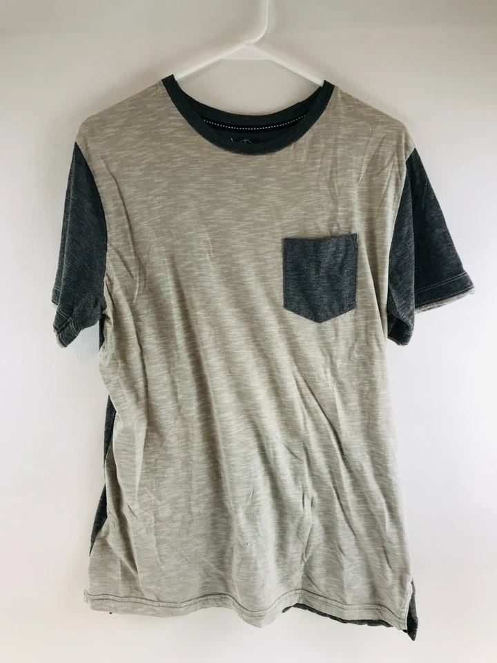 Camiseta Cultura Moderna Para Hombre Talla Grande Gris Tostado Manga Corta Cuello Redondo Bolsillo Foto 1 de 4