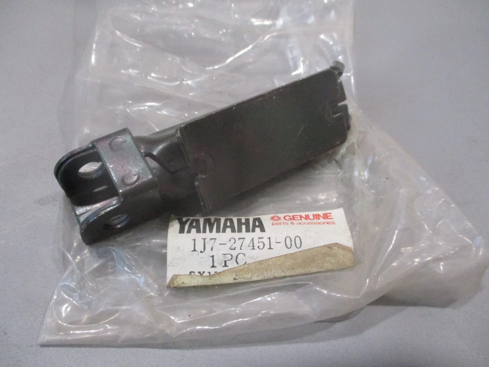 NOS Yamaha OEM Front Left Footrest 80-81 XS850S 78-79 XS750S 1J7-27451-00 - Image 1 of 1