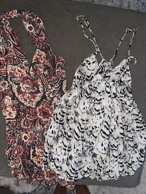 Indah 裙/海滩遮瑕套装 Sm/XS — 第 1/4 张图片