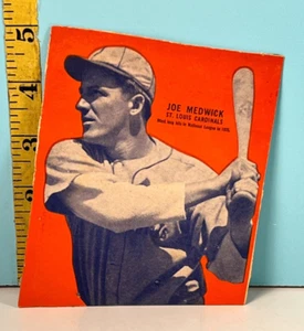 1936 Wheaties Cereal Box Panel Series 4 - Joe Medwick St. Louis Cardinals - Picture 1 of 2