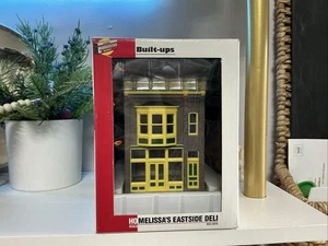 Walthers Cornerstone Series Melissa's Eastside Deli 933-2711 calibre 0/0-27 nuevo en caja JL - Imagen 1 de 6