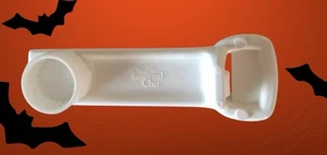 Pampered Chef Easy Opener Plastic Magnetic Bottle Can Tab Opener 2590 Excellent - Picture 1 of 4