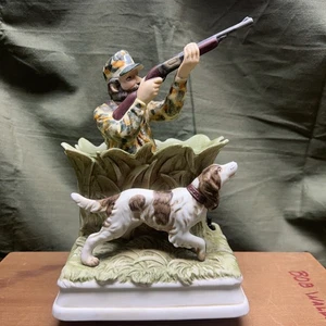 MELODY IN MOTION DUCK HUNTING DUCK HUNTER & DOG CLOCK, JAPAN READ - Picture 1 of 9