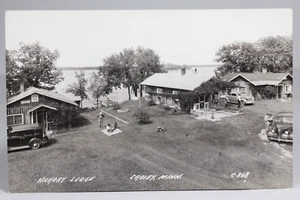 LIEUT PIKE BOULDER HICKORY LODGE. CROSBY MINNESOTA RPPC Postcard - Picture 1 of 2