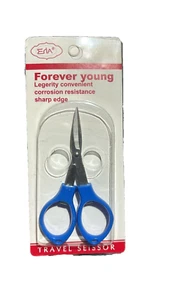 Nueva Tijera Portátil Tamaño de Viaje Pequeño Mini Plegable Tamaño de Bolsillo Tijera de Viaje - Imagen 1 de 3