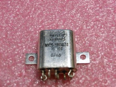 PHILLIPS RELAY # MV2C-1000D-13  NSN: 5945-00-954-3129  35VDC - Image 1 of 3