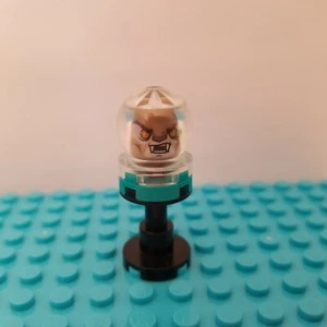 New Lego Crystal Ball  Minifigure Monster Alien Future Scary Head in Dome Stand - Picture 1 of 2