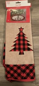 Christmas Tree Skirt ~ 38 Inch ~ Red & Black Buffalo Plaid Trim ~ NEW ~ Holiday - Picture 1 of 4