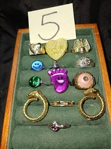 13 PLASTIC RINGS GUMBALL PRIZES LOT 5 - Picture 1 of 1