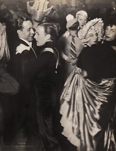 1932/76 Vintage BRASSAI Paris Drag Queen Bal Gay Men Transvestites Bar Photo Art - Picture 1 of 1