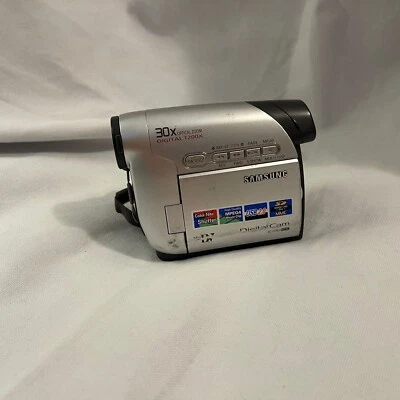 Samsung SC-D363 Mini DV Camcorder AS IS FOR PARTS PLEASE READ DESCRIPTION - Image 1 of 4