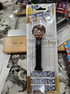 Harry Potter Pez Dispenser COLLECTABLE w/ mystery flavor candy - Picture 1 of 2