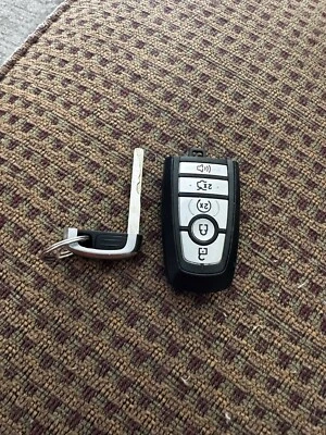OEM 2017-2024 FORD Fusion Key Fob Remote Keyless Transmitter M3N-A2C931426 + KEY - Image 1 of 4