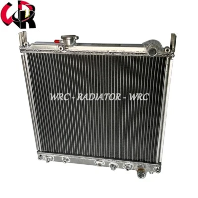 Radiador para Geo Tracker 1993-95/ 93-98 Suzuki Sidekick/ Chevrolet Tracker 1998 Foto 1 de 4