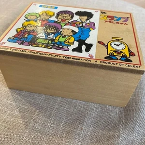 Extremely rare Dr. Slump Arale-chan wooden box by Akira Toriyama 1985 Vintage - Picture 1 of 8