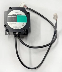 NEW Oriental Vexta BLFM6200-GFS Brushless DC Motor 200w 3000rpm 0-240v 1.47a - Picture 1 of 4