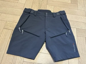 SHORTS DE SENDERISMO STELLAR EQUIPMENT GRIS SOFT SHELL. TALLA XL. CINTURA 38". - Imagen 1 de 9